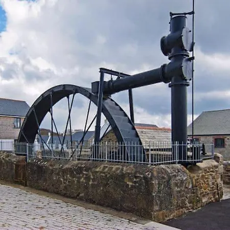 6 Waterwheel *